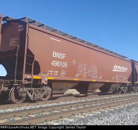 BNSF 496105